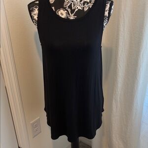 Old Navy Stretchy Black Tank Top